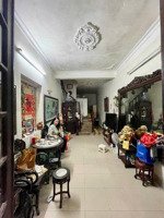 bán nhà quan nhân ngõ rộng, thông cự lộc + giáp nhất, ba gác vào vô tư gpxd 7t thang máy chính chủ