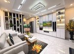 p/lô xuân đỉnh, 36m2 mt 4m hơn 10 tỷ, dân xây mới, ô tô, thang máy, full nội thất vip, lô góc, hiếm