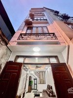 bán nhà lĩnh nam, ô tô 7 chỗ vào nhà, dt 36m giá chào 7.5 tỷ, nhà thoáng vĩnh viễn, full nội thất