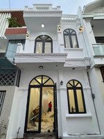 bán nhà quận 7 lâm văn bền cạnh lotte 60m2 ngang 4.2m dài 14m nhà 2 tầng 4 phòng chỉ 5 tỷ nhỉnh