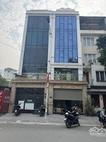 cho thuê nhà văn khê, hđ dt 165m, 5 tầng 1 tum, mt 10 m, t4 chia 2p, còn lại thông sàn. thang máy