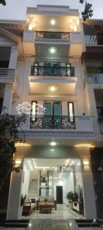 bán nhà văn cao có thang máy, 60m2 4 tầng, đường 15m, giá 7 tỷ 950