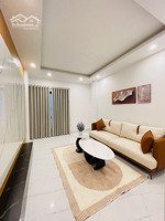 bán nhà 6 tầng 32 m2 chính chủ tại thúy lĩnh