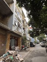 hiếm-bán căn nhà 4 tầng đường ô tô tránh vỉa hè ngay phố nguyễn văn cừ 70m2 mặt tiền xít 5m -21 tỷ
