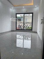bán nr 40m2, 7,6 tỷ ở bùi xương trạch, thanh xuân, hà nội, mặt tiền 2.7m, 4pn, 5wc