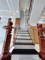 bán gấp nhà 1 xẹc nguyễn duy trinh 72m2 2 tầng 3pn giá 4.5 tỷ