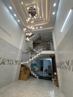 bán căn hộ dịch vụ 8.3 tỷ thu nhập 35 tr/th