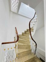 bán nhà riêng đẹp tại nhân hòa, 5,96 tỷ, 25m2, 3pn, 4wc, tiện ích đầy đủ