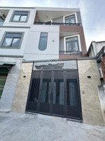bán nhà 2 lầu giá 6,7 tỷ phường cát lái tphcm.
