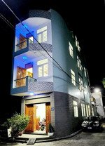 cần bán gấp nhà trệt 2 lầu +sân thượng rộng rãi