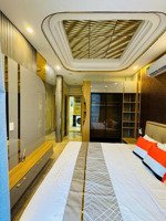 nhà 681/ quang trung sát mặt tiền, dt: 4*28m