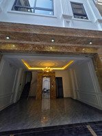 bán nhà phạm văn đồng - nhà mới đẹp, thang máy - ô tô vào nhà - lô góc - 43m2