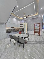 bán nhà hoàn công, gara ô tô, phòng ngủ dưới, gần vòng xoay cầu hang 500m, p.biên hòa, đồng nai