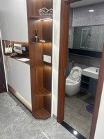 bán ngay penhouse chung cư sky view look b. giá bể. cần bán gấp trả nợ ngân hàng