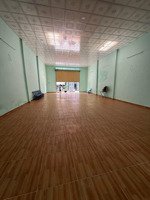 cho thuê kho, xưởng vp cty 9x25m mặt tiền đường 16m lê trọng tấn