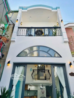nhà nhỏ mà xịn đ.lê văn duyệt, phú nhuận, 3,9 tỷ, 63 m2 , hđ thuê 16tr/tháng, cách cầu bông hơn 1km