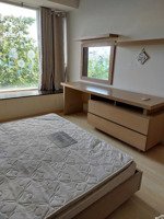 bán căn hộ 2 phòng ngủ chung cư phú mỹ-hoàng quốc việt,quận 7 giá 5,250 tỷ