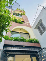 mới về hàng ngay tân hưng, q5 - 52m2. 1 trệt 3 lầu. đường 6m xe hơi. sổ hồng sẵn