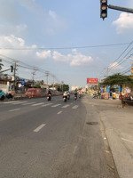 sieu phẩm 3 tầng dt 75m ( 6 x 14 ) nhà mặt tiền kdc hồng long nổi tiếng bật nhất p hiệp bình phước