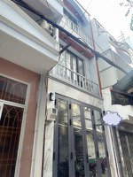 ttq5 trần bình trọng - nhà đẹp 4 tâng- hẻm xe hơi - chỉ 5,8 ty 