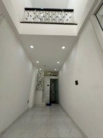 bán gấp trong tuần - bán nhà ngô quyền 15m² 4 tầng - giá 3.68 tỷ