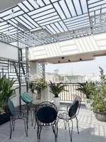 nhà rộng và mới đẹp lại có thang máy hẻm xe tải thạnh lộc 27 với giá chưa tới tám tỷ