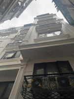 nhà lô góc ô tô vào nhà. cách đường chính thụy khuê 5 m. st 45 m tầng 1 văn phòng 7 tầng giá
16.5tỷ