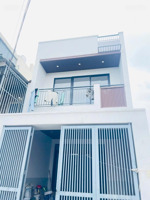 hiếm nhà 2 lầu đường 16 linh đông sát phạm văn đồng sổ hồng hẻm xe tải