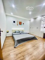 căn hộ 2 ngủ mặt phố thi sách - đầy đủ nội thất - có chỗ để oto xe máy ngày đêm - 4.86 tỷ