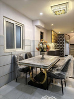 chỉ 5 tỷ nhỉnh có ngay siêu phẩm full nội thất đón tết. sát hxh nguyễn tri phương. 3 tầng.