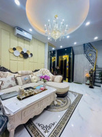 bán nhà riêng phố tây sơn ngõ nông,sh quay đầu thoáng trước sau 2 phút ra ô tô 38m x 5 t