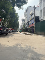 bán đất vàng x2 đông trù. khu vực kinh doanh sầm uất. giá giảm sâu 400 tr chỉ còn 18 tỷ 800 tr