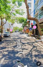 2 mặt tiền khách sạn 5 tầng nguyễn biểu - đường rộng 13m ] * cách biển hòn chồng : 180m. giá: 14 tỷ