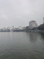 bán nhà 4 tầng 750m2 giá 420 tỷ tại lạc long quân