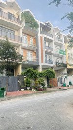 chính chủ cho thuê nguyên căn 5 tầng - 50 triệu nhà 1 hầm 5 lầu mặt tiền khu him lam - tân hưng q7