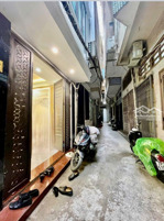 chính chủ bán nhà tôn thất tùng đông đa 26m2;5 tầng;mặt 3,5;3 pn;7,68 tỷ.nhà gần phố chính