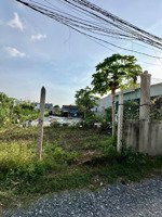 bán đất xã mỹ hạnh bắc, gần ngả 3 mỹ hạnh thổ cư 135m2, 1 sẹc tràm lạc giá 1 tỷ 050. lh 