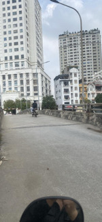 hàng siêu nóng cho đầu tư xây ccmn cách oto 15m, ngõ rộng, thông giá nhỉnh 100tr/1m kiếm đâu ra