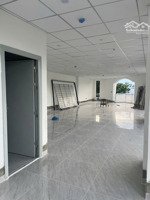 cho thuê nhà lô góc 2 mặt tiền khu đô thị phước long