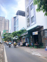 bán nhà mặt tiền đường 5 tầng. có dòng tiền 20tr tháng