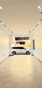 ô tô đỗ cửa, view royal city, ngõ to thông kinh doanh đỉnh.