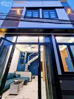 Nhà trệt lầu xây mới Full nội thất - Góc 2 mặt tiền - Cách Đại Học Y Dược Cần Thơ 900m