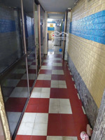 cần bán gấp cc 639 nguyễn trãi b thang bộ , tầng 1 phường 11 q5 diện tích 103m2, 3pn, 2wc căn