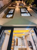 trung tâm phú nhuận, ngay phan đình phùng, nguyễn văn trỗi, 4 tầng, 3 phòng ngủ