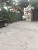 nhà ngay ngoại giao đoàn 217m2, ô tô đỗ cổng, giá đầu tư