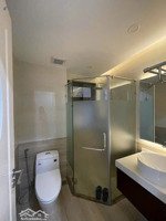 chính chủ cho thuê nguyên căn lê hồng phong 8 tầng thang máy 5 căn hộ khép kín