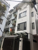 cho thuê tầng một rộng 50m, mt 4 m, ngõ 36 nguyên hồng, làm văn phòng, shop, cafe,oto chạy quanh