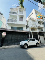 biệt thự khu phan xích long, ngang khủng hơn 6m, 4 tầng, hẻm 8m, lô góc 3 mặt tiền