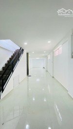 bán gấp trong tháng - bán nhà sư vạn hạnh 60/76m² 2 tầng - giá 35 tỷ
