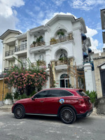 xem là mê! biệt thự siêu đẹp -ngay liên phường - 15x18m - tặng nt, có tm - hđt: 50tr -giá bán 33 tỷ